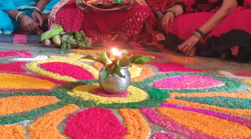aanganbaadi 74 par manaya gya gaodbharai ki rashm