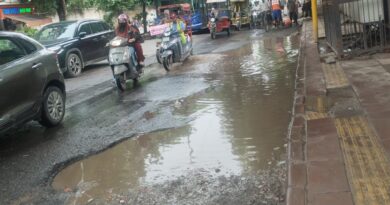 Dellhi jhamajham barish se janjeewan behal